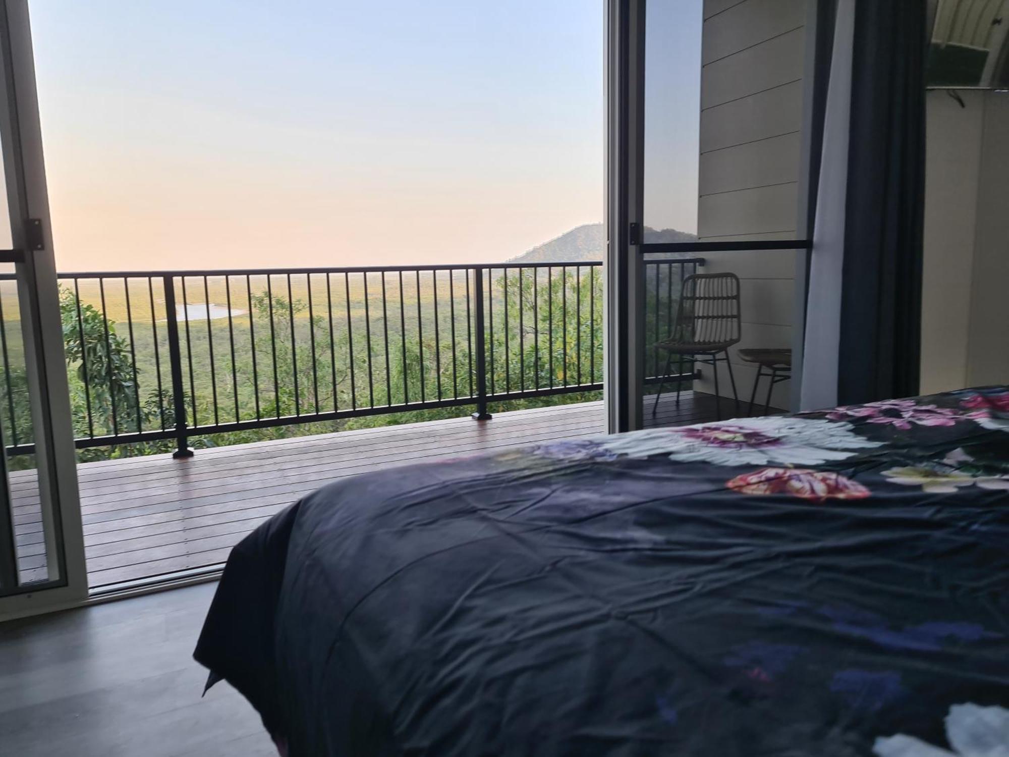 Vista Hinchinbrook Aparthotel Cardwell Ngoại thất bức ảnh