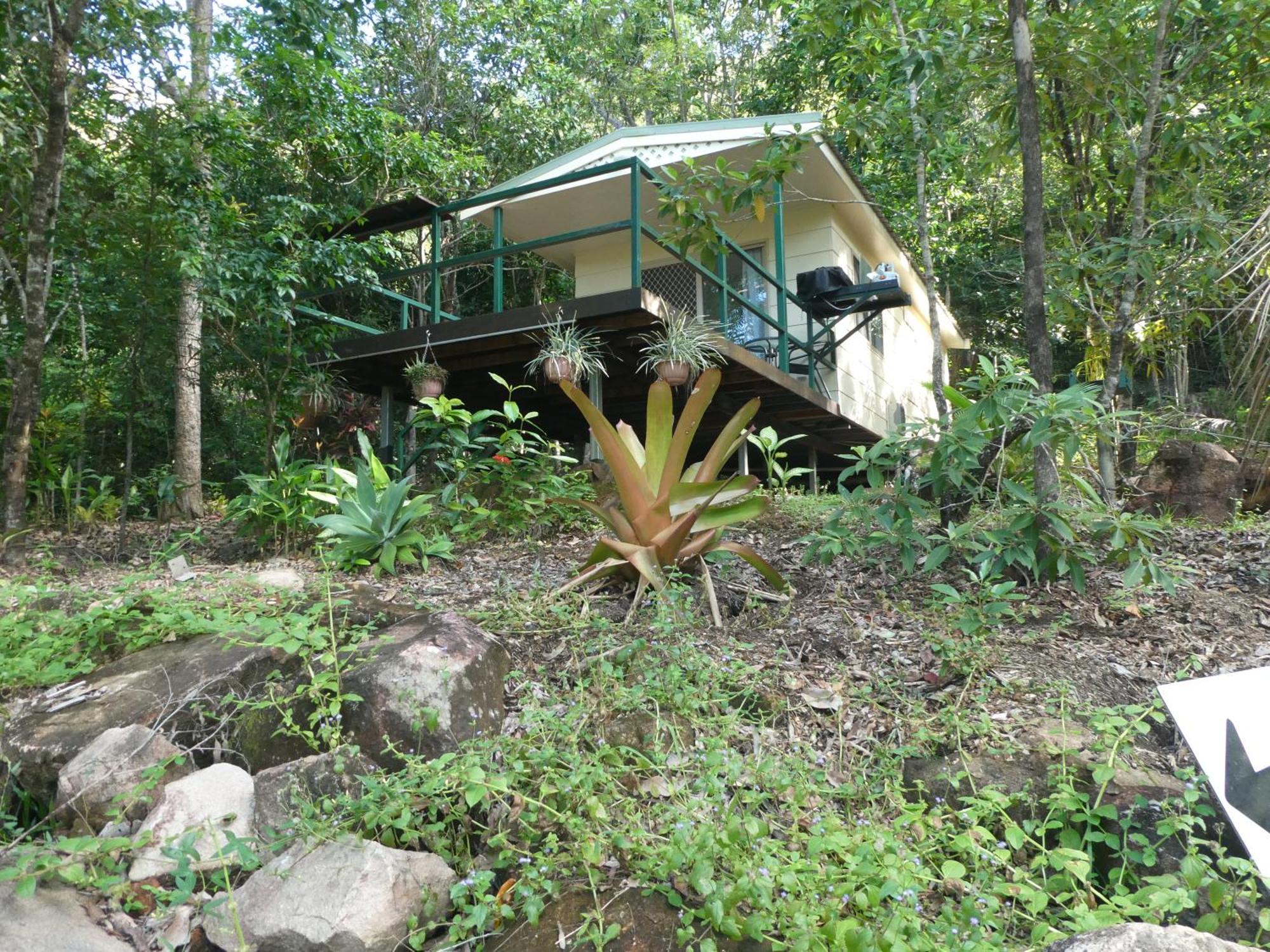 Vista Hinchinbrook Aparthotel Cardwell Ngoại thất bức ảnh