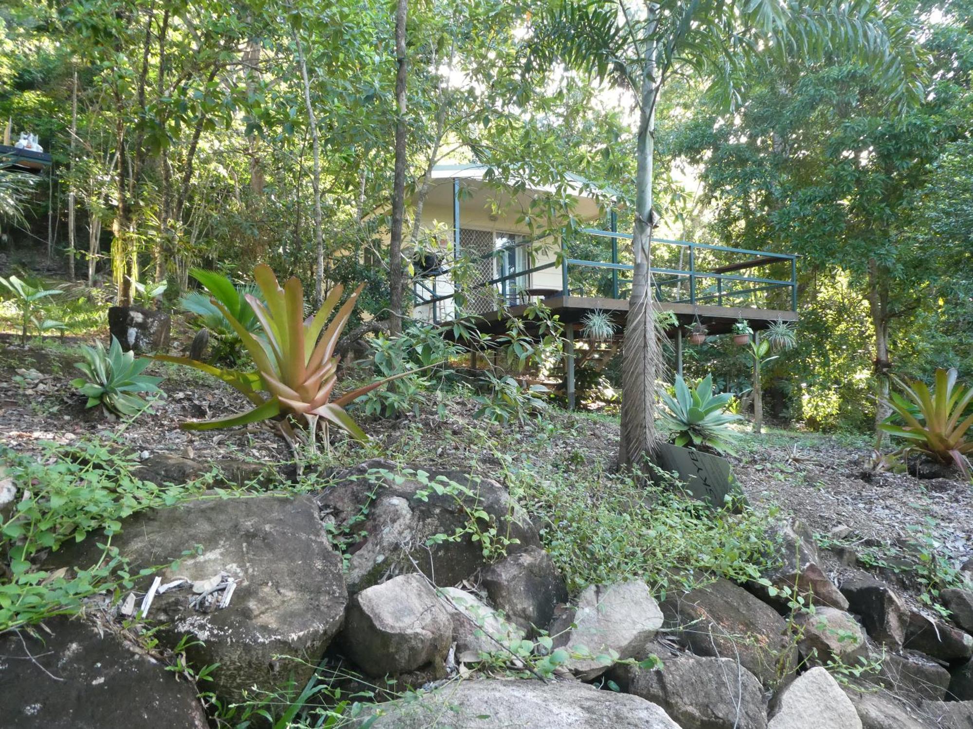 Vista Hinchinbrook Aparthotel Cardwell Ngoại thất bức ảnh